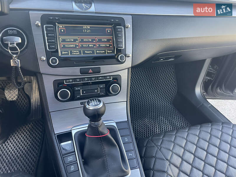 Универсал Volkswagen Passat 2011 в Виннице