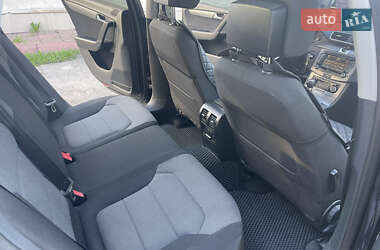 Универсал Volkswagen Passat 2011 в 
