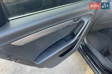 Универсал Volkswagen Passat 2011 в 