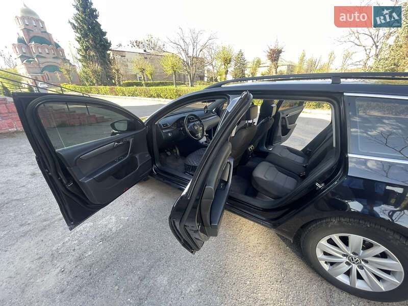 Универсал Volkswagen Passat 2011 в Виннице
