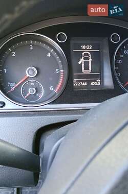 Універсал Volkswagen Passat 2013 в 