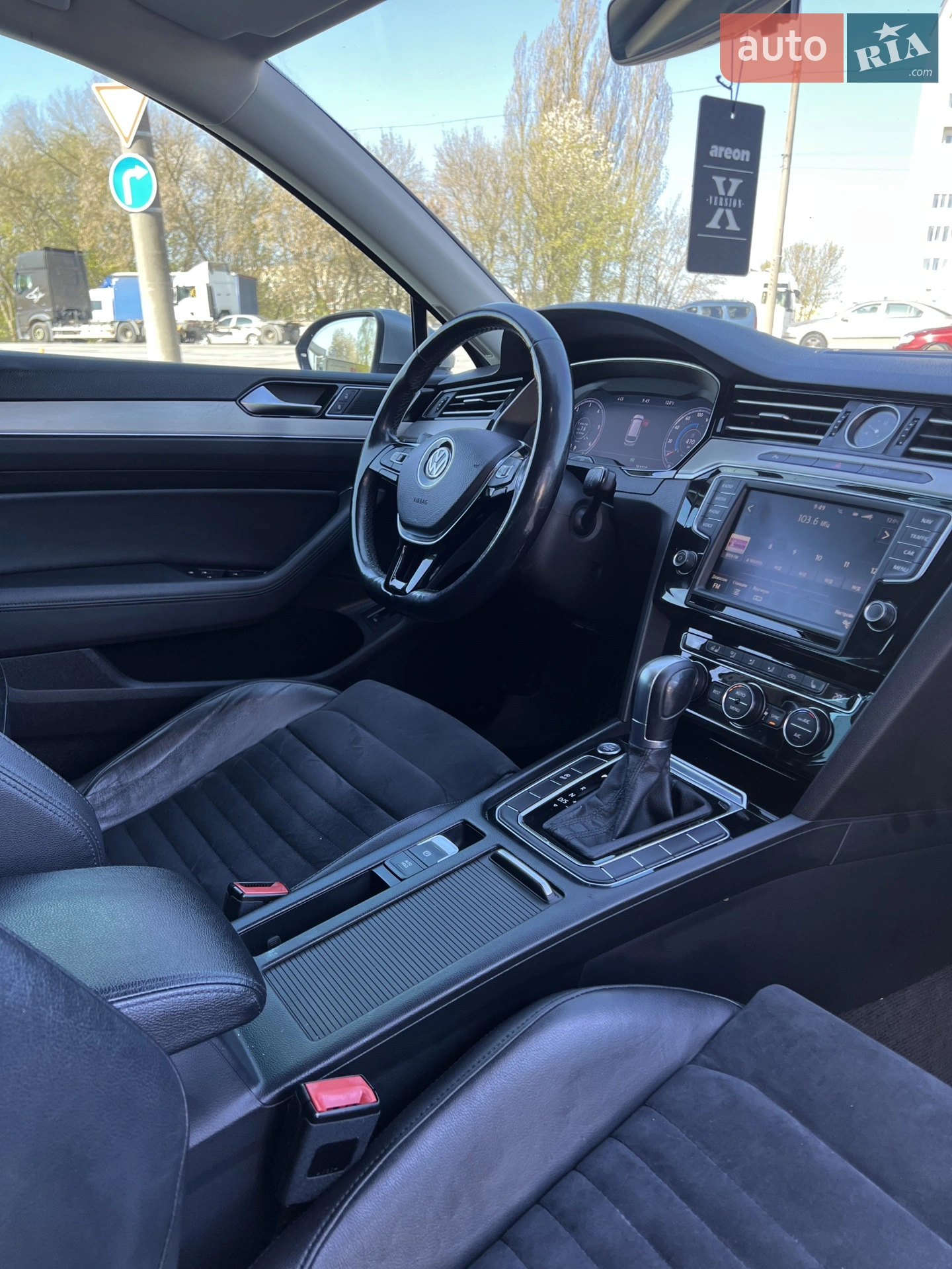 2015 Volkswagen Passat - мініатюра 44