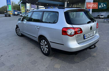 Універсал Volkswagen Passat 2009 в 