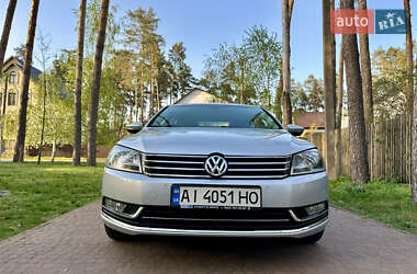 Седан Volkswagen Passat 2012 в 