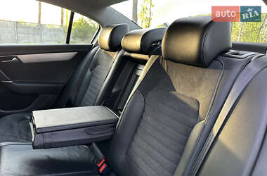 Седан Volkswagen Passat 2012 в 