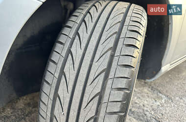 Седан Volkswagen Passat 2012 в 
