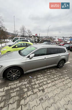Універсал Volkswagen Passat 2015 в 