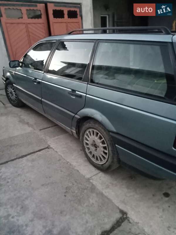 Универсал Volkswagen Passat 1991 в Ивано-Франковске