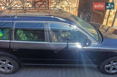 Універсал Volkswagen Passat 2004 в 