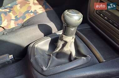 Універсал Volkswagen Passat 2004 в 