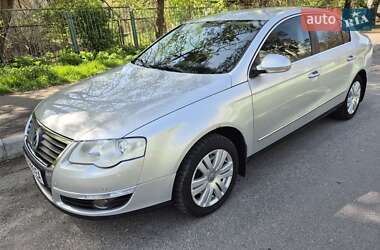 Седан Volkswagen Passat 2008 в 