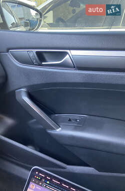Седан Volkswagen Passat 2018 в 
