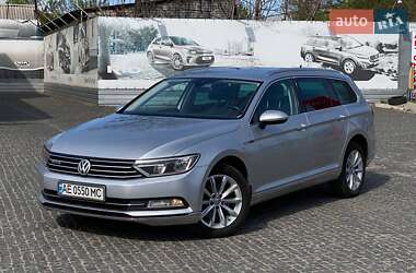 Универсал Volkswagen Passat 2015 в 