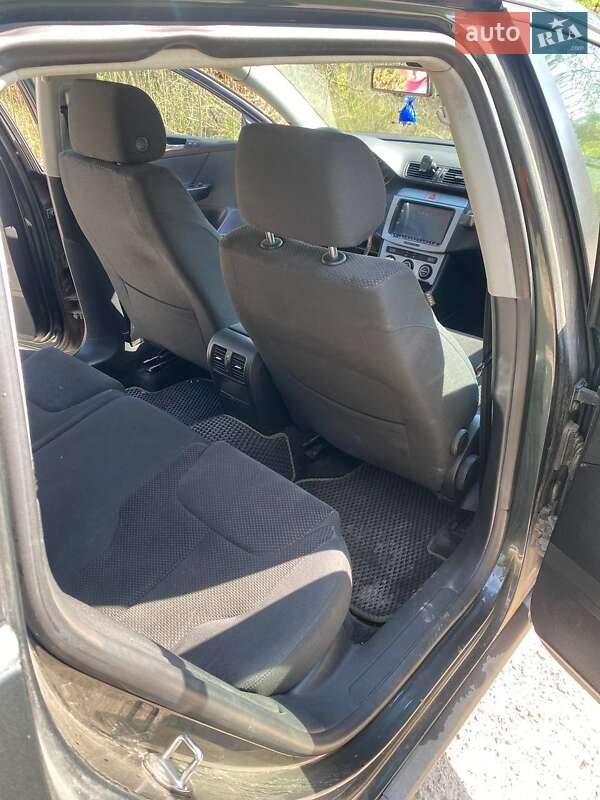 Универсал Volkswagen Passat 2006 в Ковеле