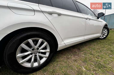 Универсал Volkswagen Passat 2019 в 