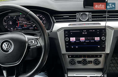 Универсал Volkswagen Passat 2019 в 