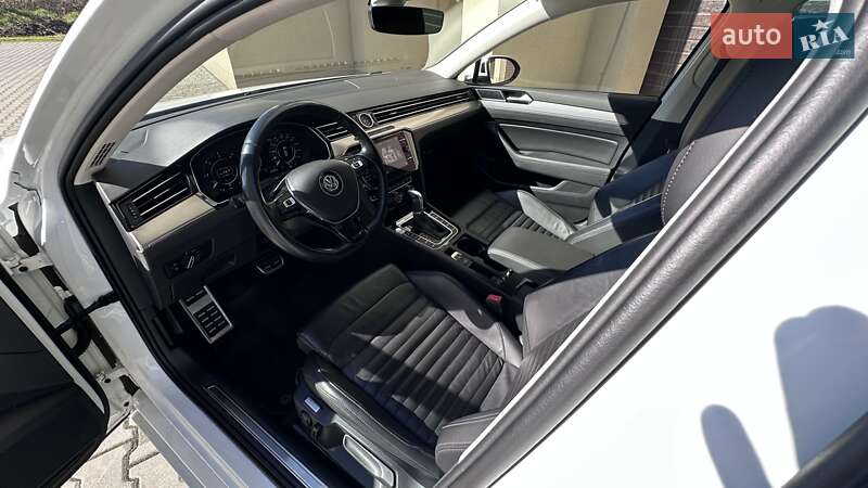 Универсал Volkswagen Passat 2018 в Хмельницком