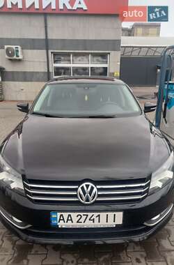 Седан Volkswagen Passat 2014 в Кривому Розі
