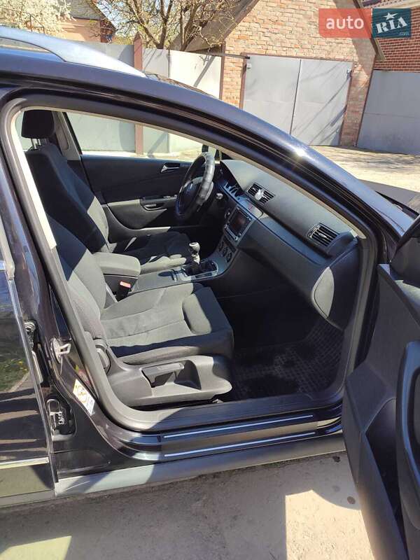 Універсал Volkswagen Passat 2007 в Сумах