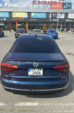 Седан Volkswagen Passat 2018 в 