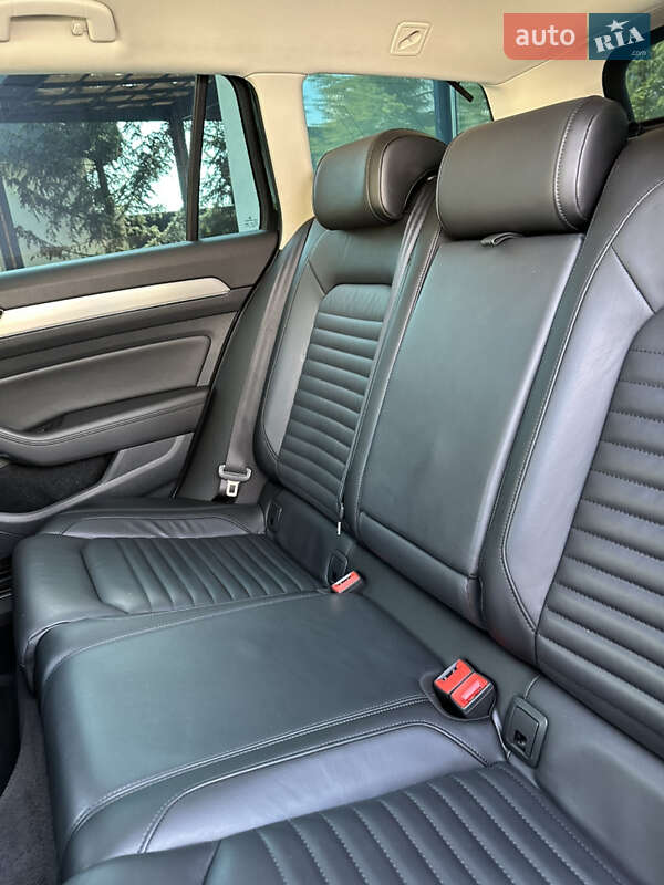 Универсал Volkswagen Passat 2018 в Львове