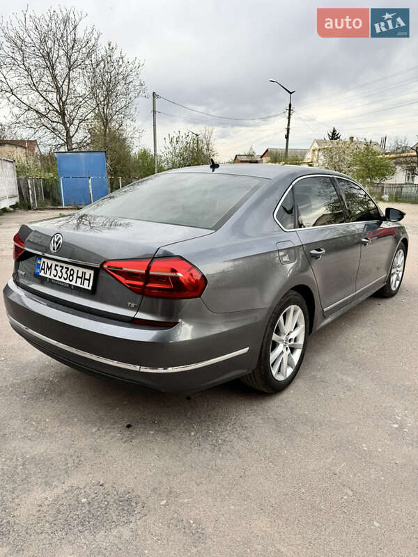 Седан Volkswagen Passat 2015 в Коростишеві