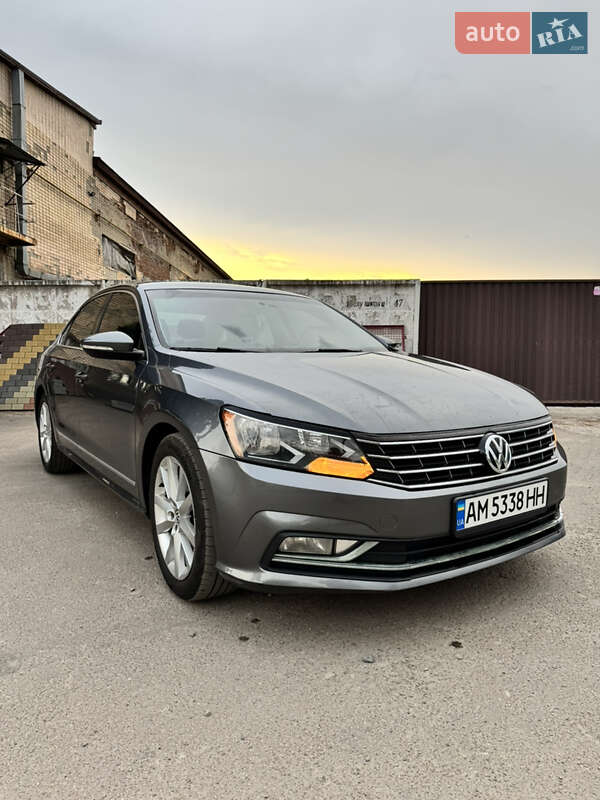 Седан Volkswagen Passat 2015 в Коростишеві