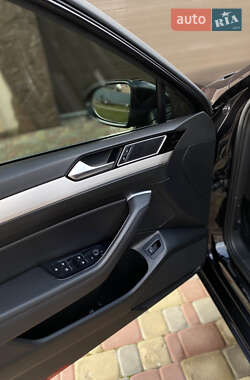 Универсал Volkswagen Passat 2015 в 