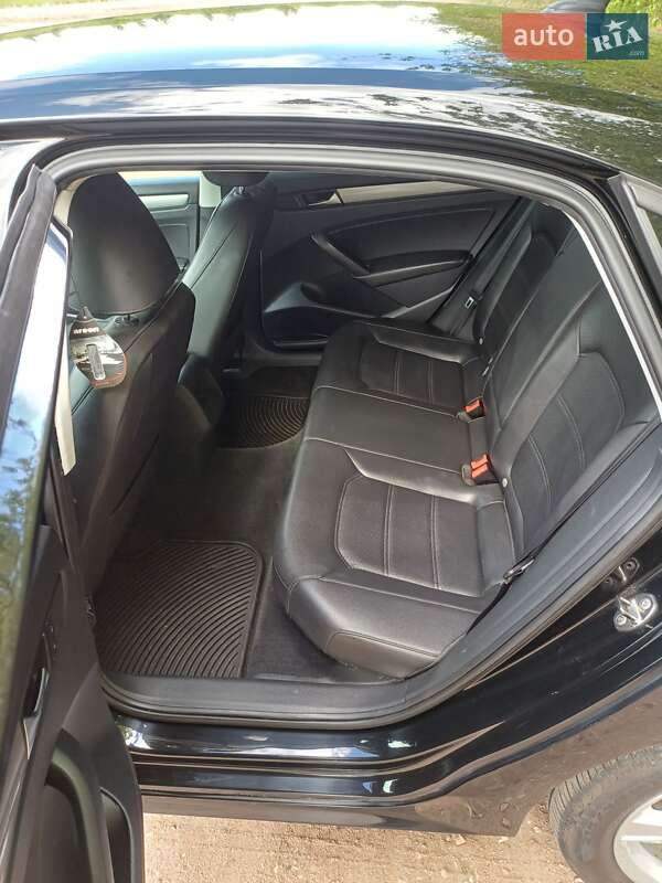 Седан Volkswagen Passat 2013 в Нежине