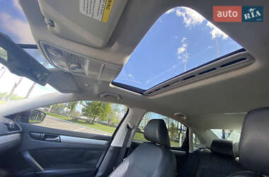 Седан Volkswagen Passat 2013 в 
