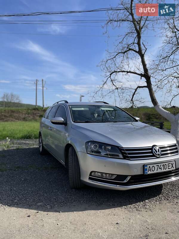 Volkswagen Passat 2011