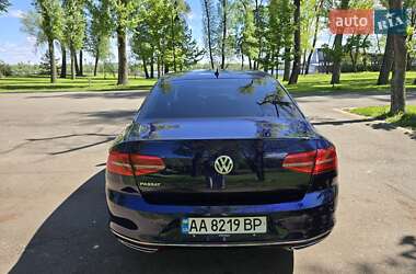 Седан Volkswagen Passat 2019 в 