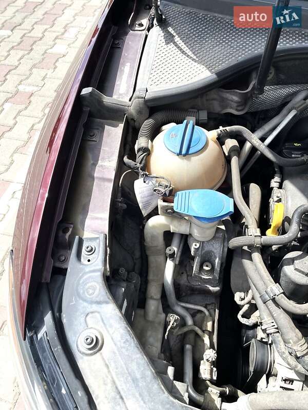 Седан Volkswagen Passat 2013 в Одессе