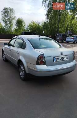 Седан Volkswagen Passat 2002 в 