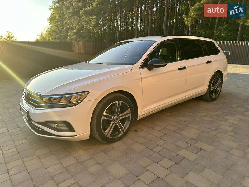 Универсал Volkswagen Passat 2020 в Бродах