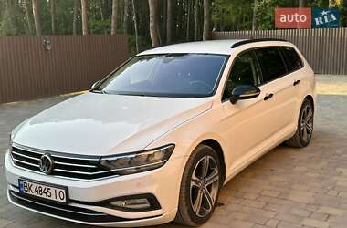 Универсал Volkswagen Passat 2020 в Бродах