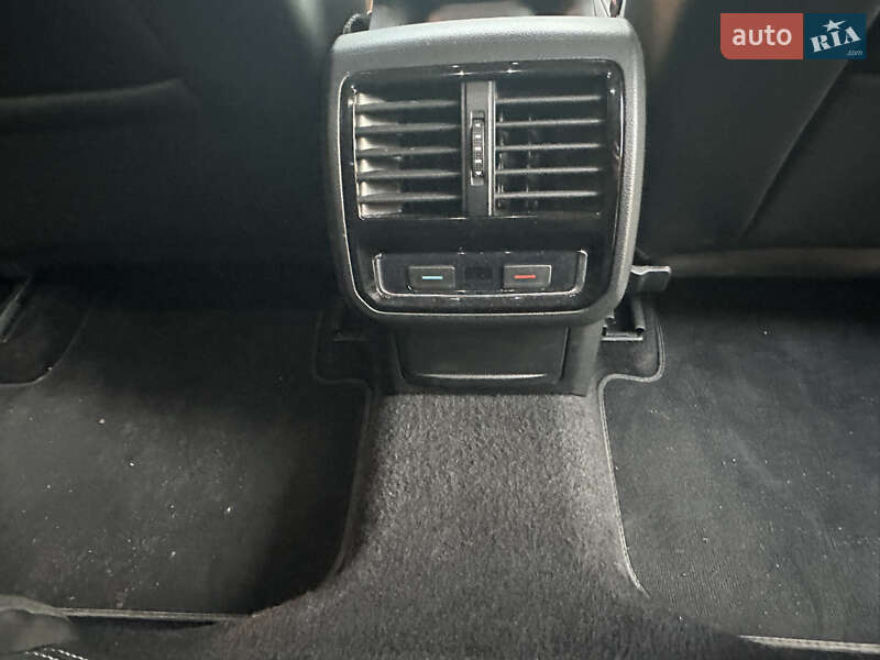 Универсал Volkswagen Passat 2020 в Бродах