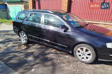 Универсал Volkswagen Passat 2005 в 