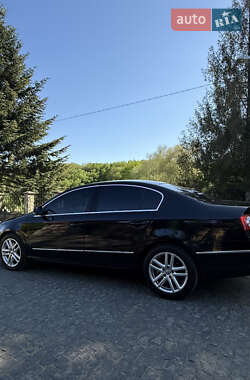 Седан Volkswagen Passat 2008 в Черновцах