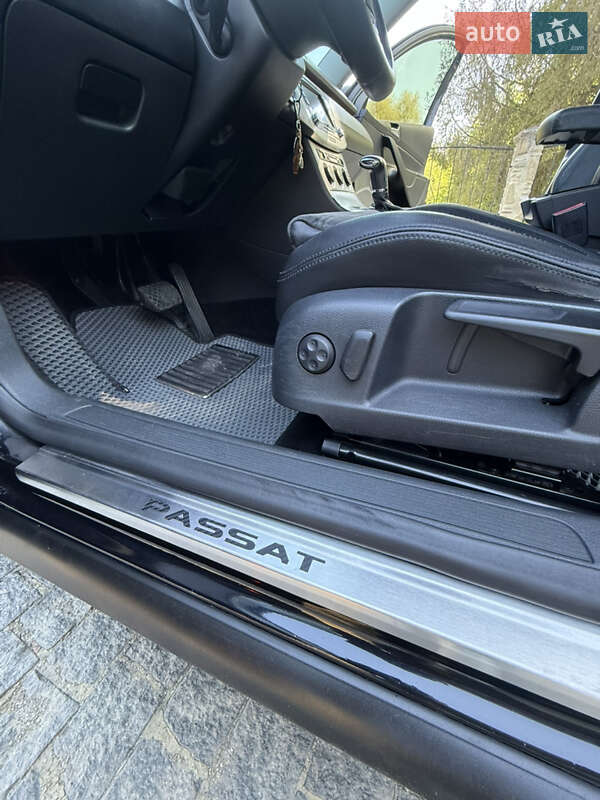 Седан Volkswagen Passat 2008 в Чернівцях