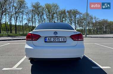 Седан Volkswagen Passat 2015 в 