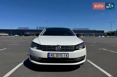 Седан Volkswagen Passat 2015 в 