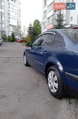 Седан Volkswagen Passat 1997 в 