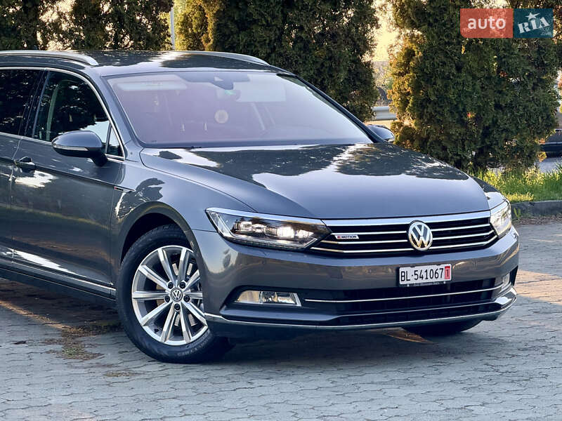 Универсал Volkswagen Passat 2015 в Дубно