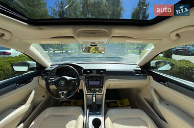Седан Volkswagen Passat 2014 в 