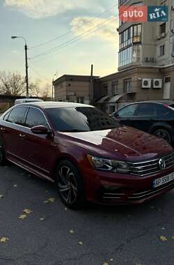 Седан Volkswagen Passat 2016 в 