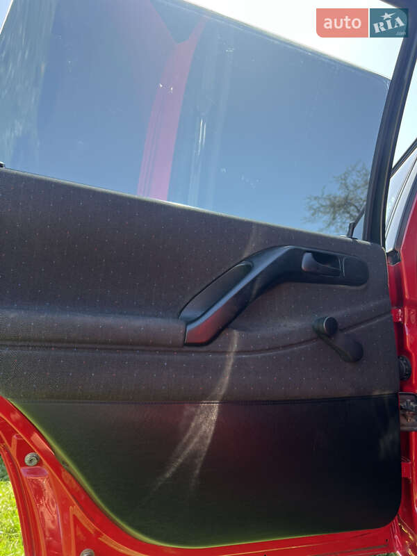 Универсал Volkswagen Passat 1995 в Львове