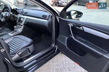Универсал Volkswagen Passat 2014 в 
