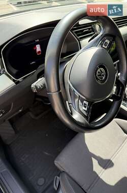 Універсал Volkswagen Passat 2017 в 
