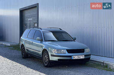 Универсал Volkswagen Passat 1999 в Жовкве